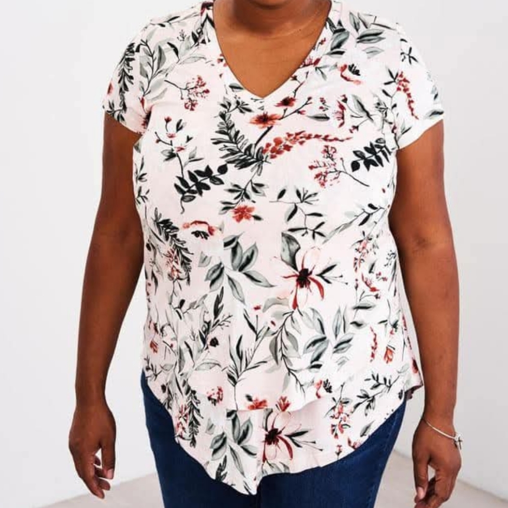 Latched Mama Printed V-Neck Boyfriend Tee